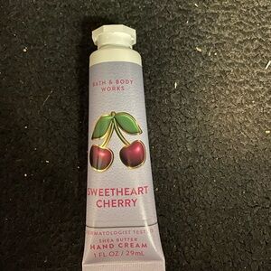 Bath & Body Works Sweetheart Cherry Hand Cream